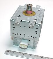 Магнетрон СВЧ LG 2M246-15  7 пл. 93/80mm шир. L=110/30mm между крепл.